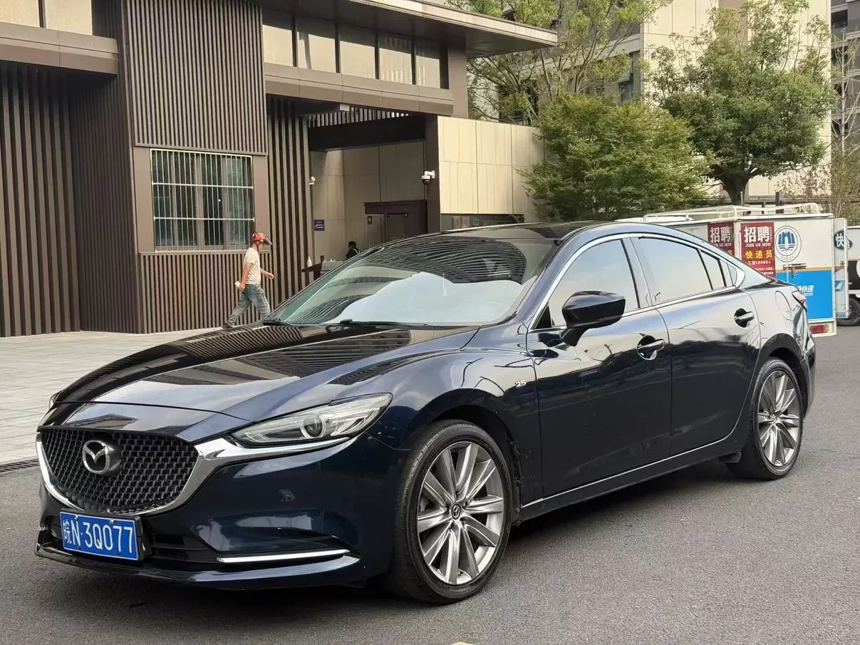 Mazda Atenza