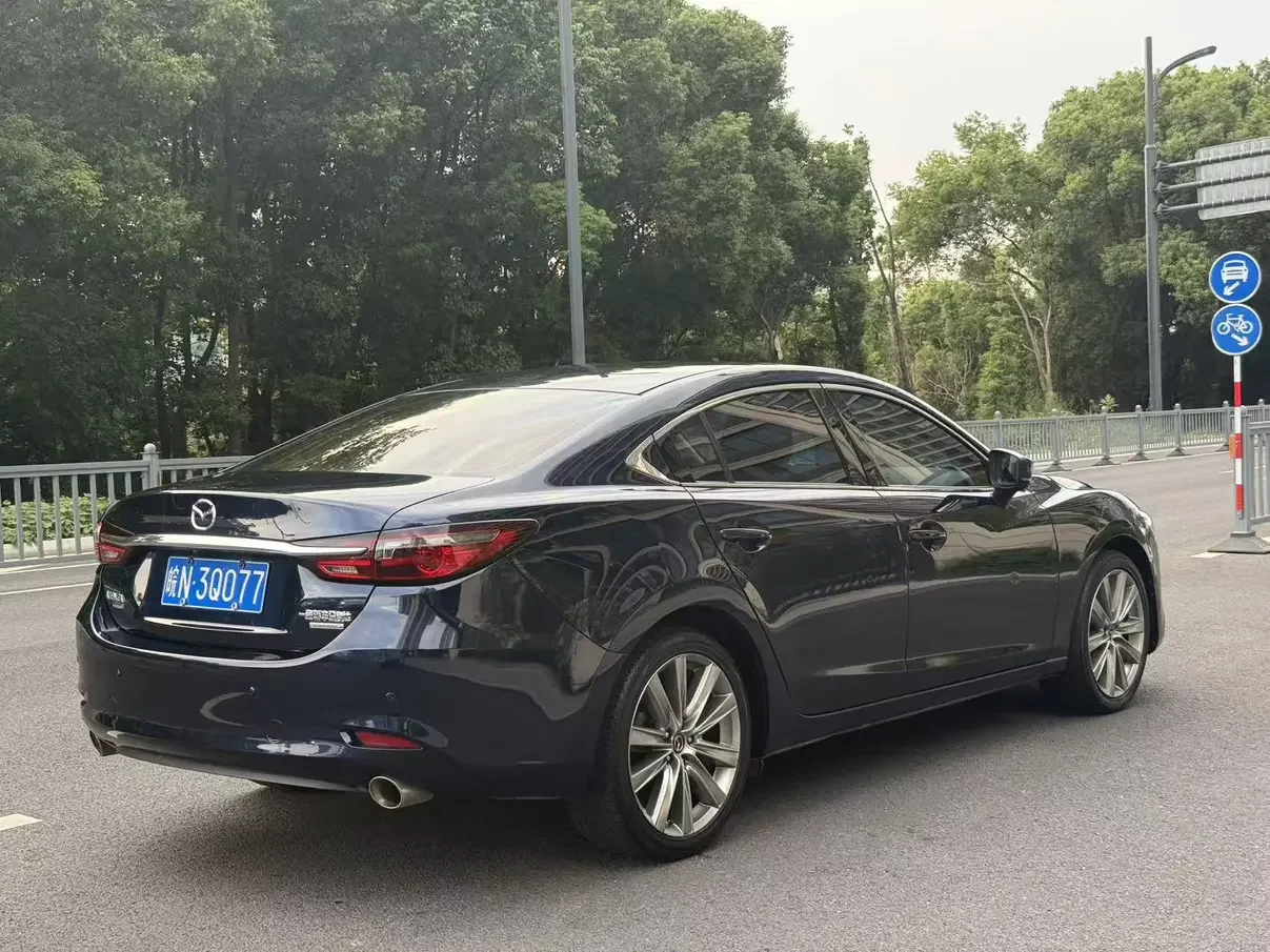 Mazda Atenza