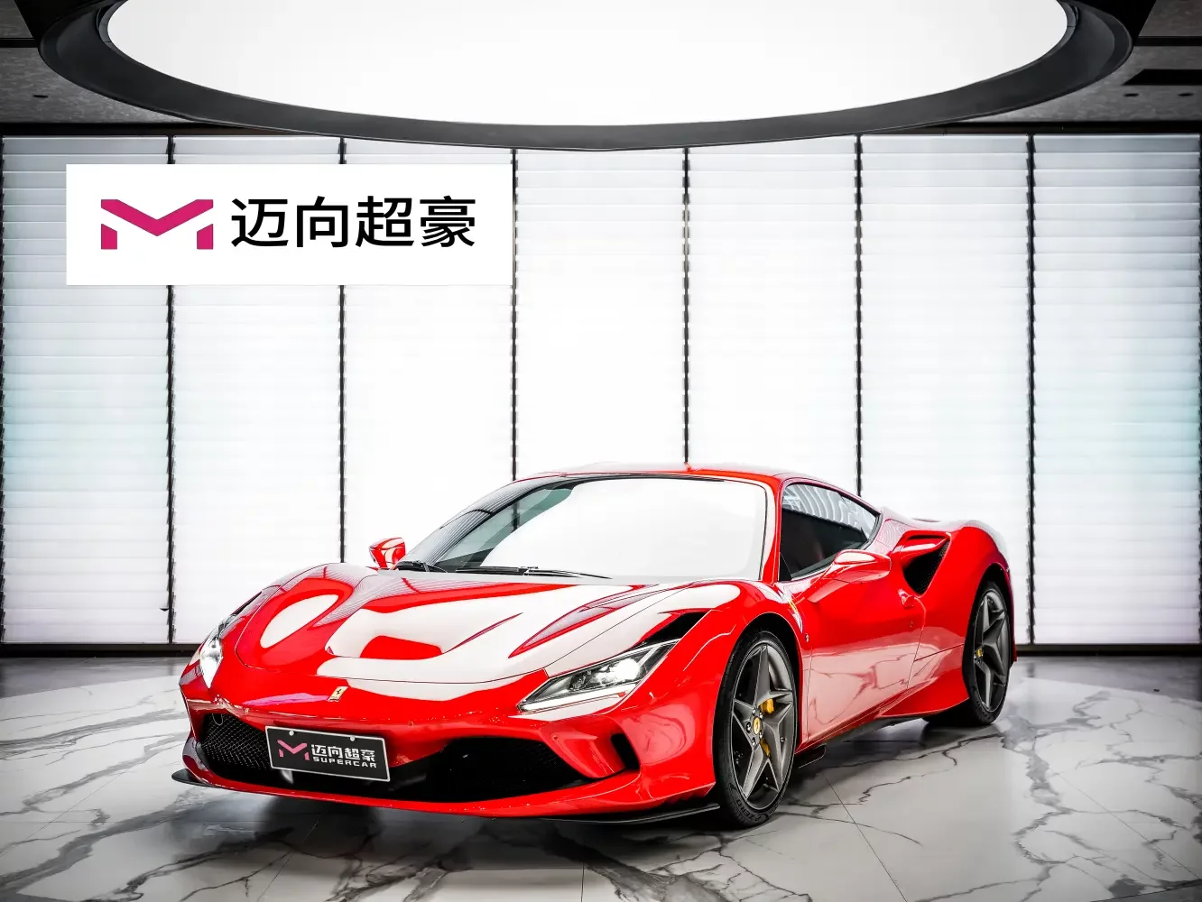 FERRARI F8