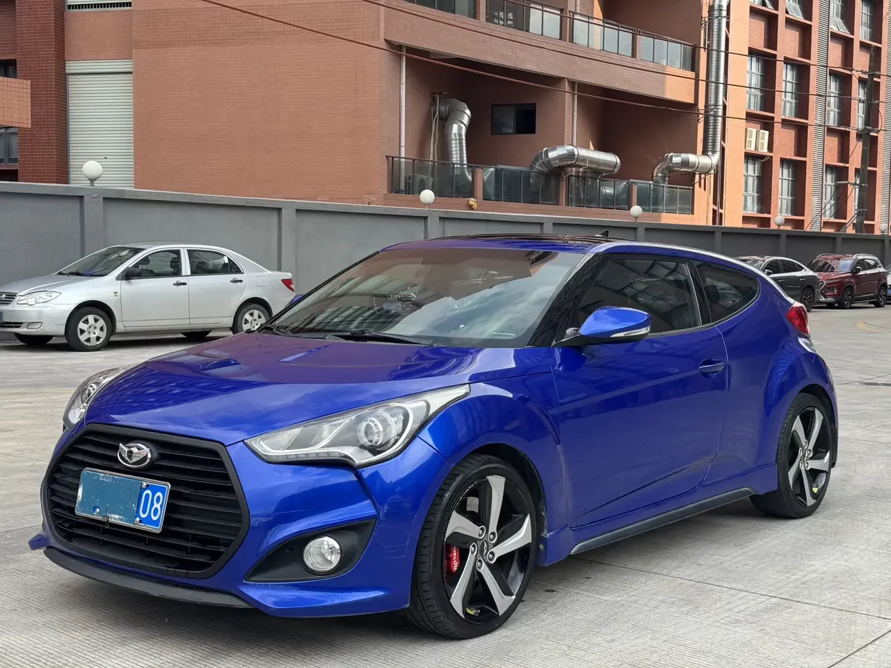 Hyundai Veloster