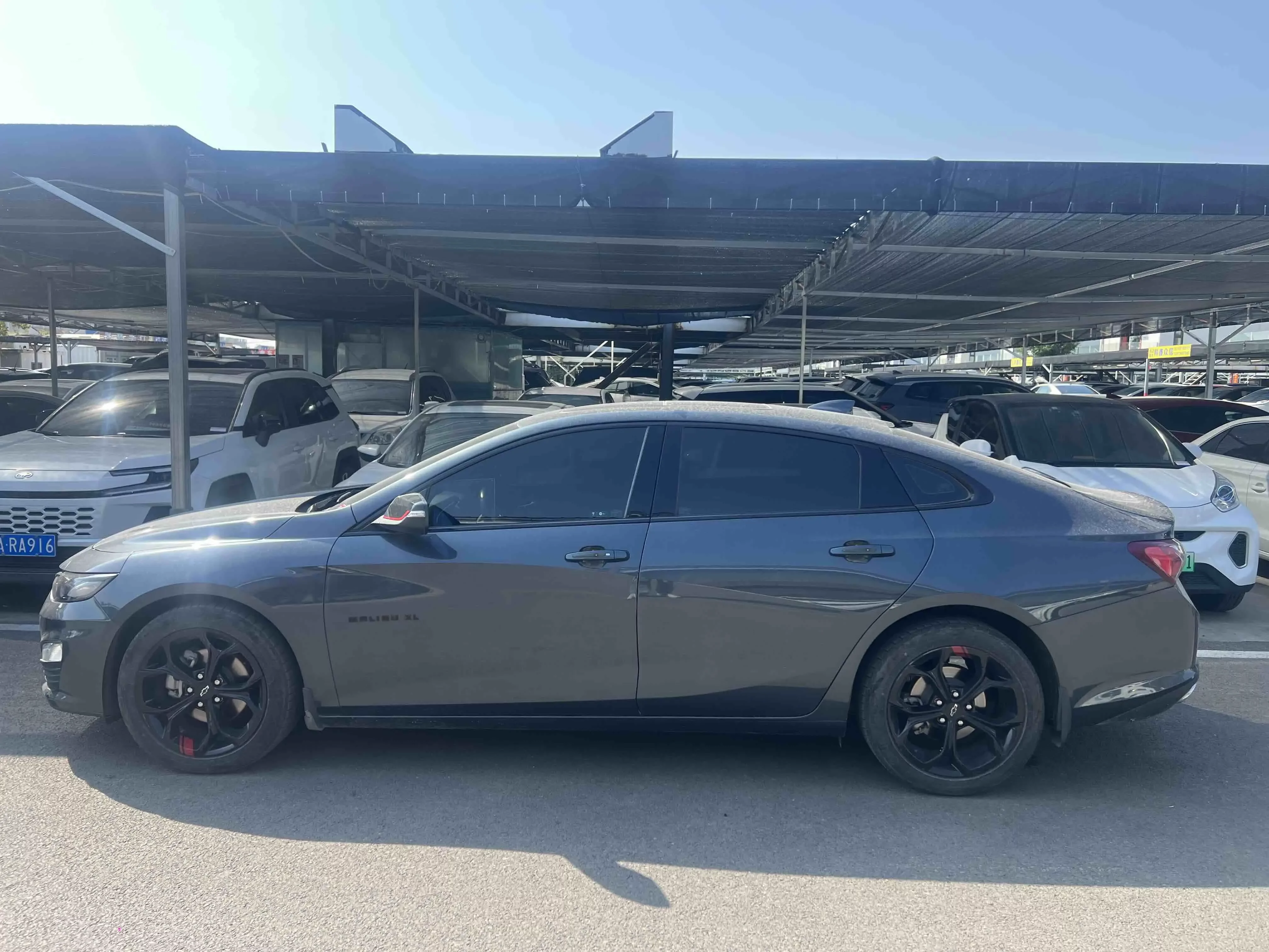 Chevrolet Malibu XL