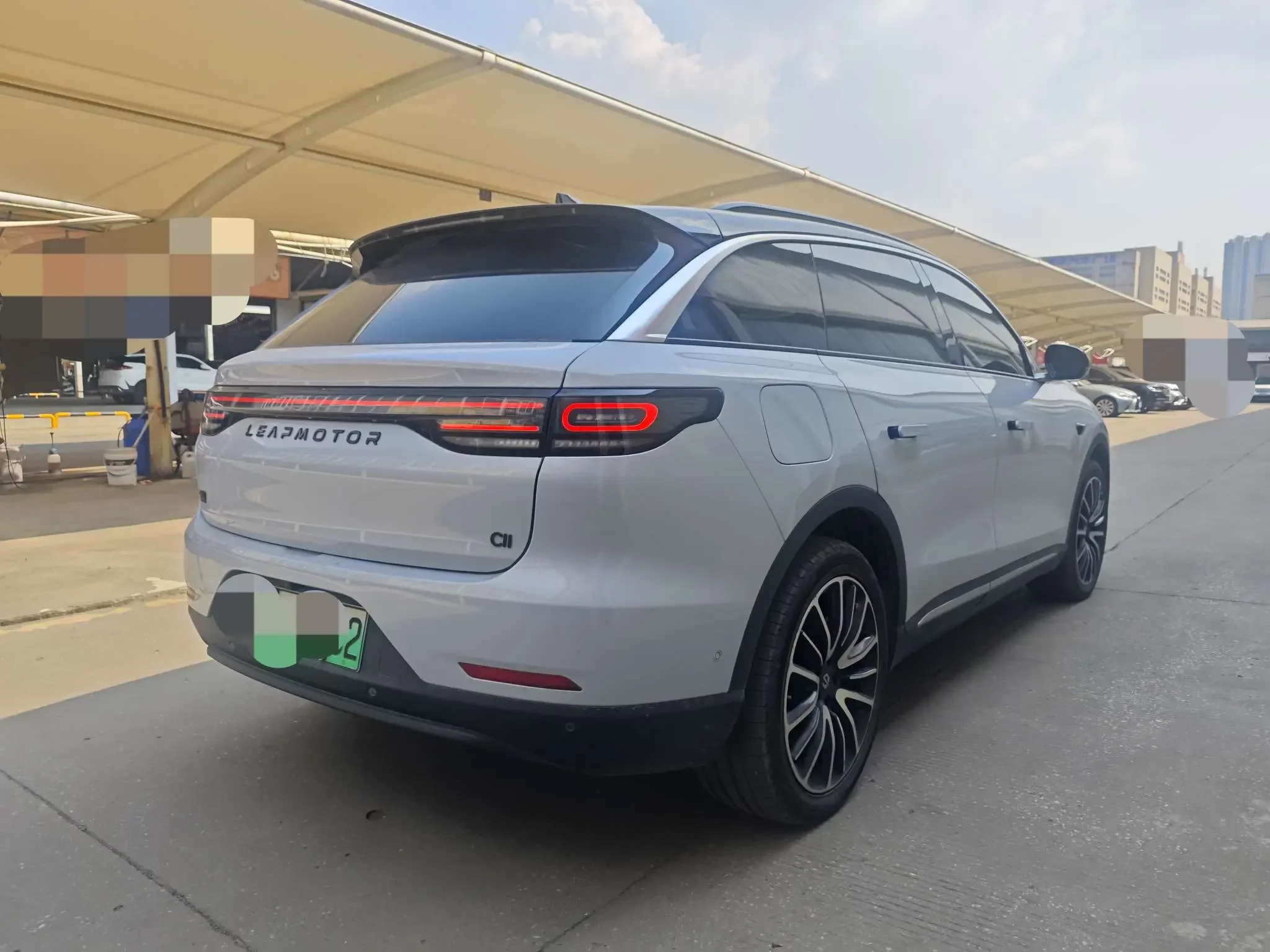 Leapmotor C11