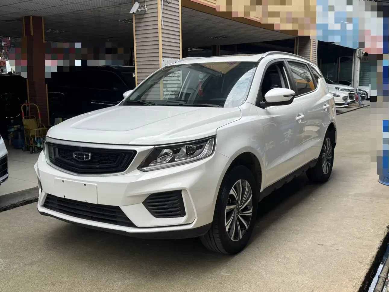 Geely Vision X6