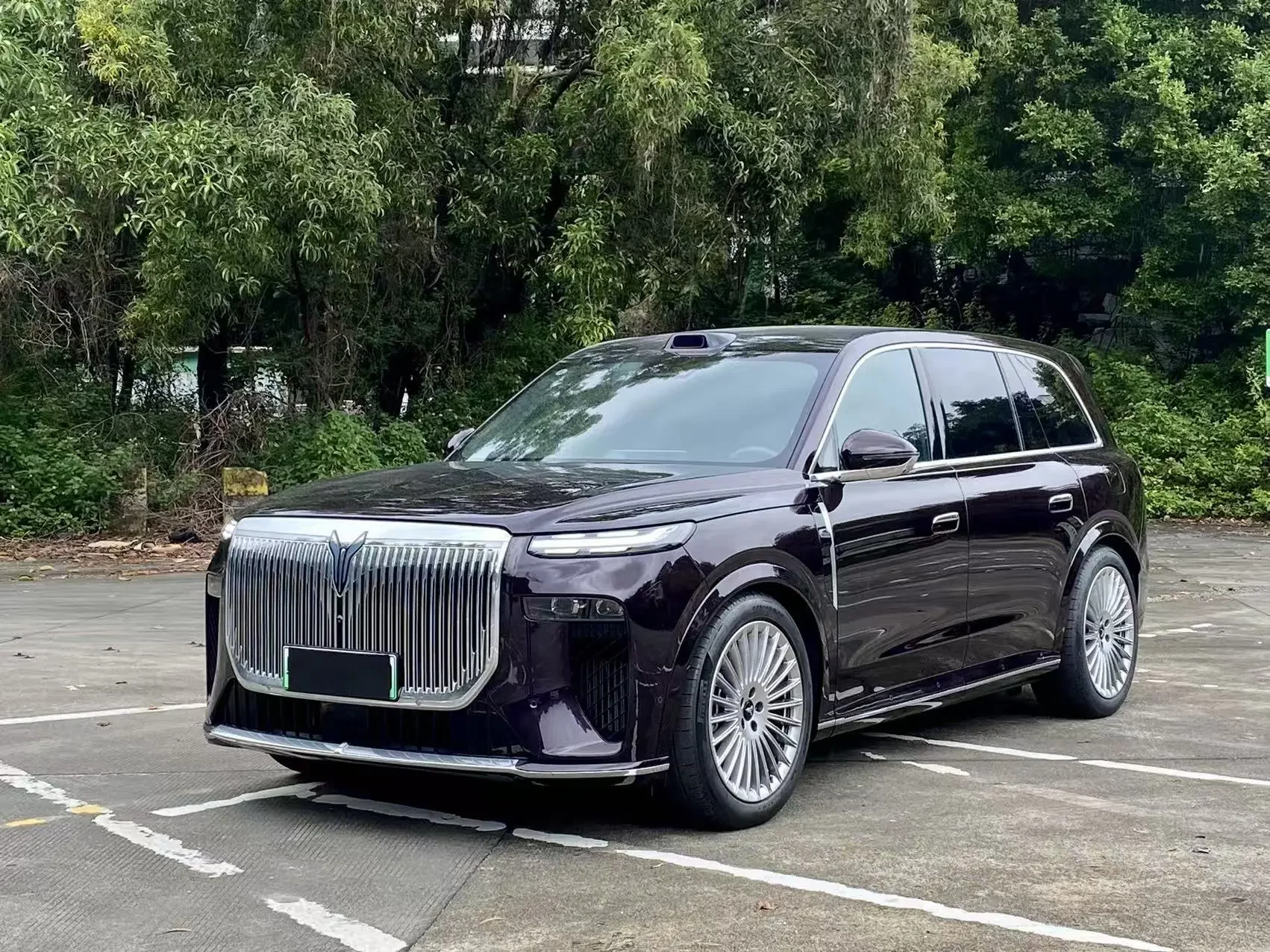 Voyah Tai Shan PHEV