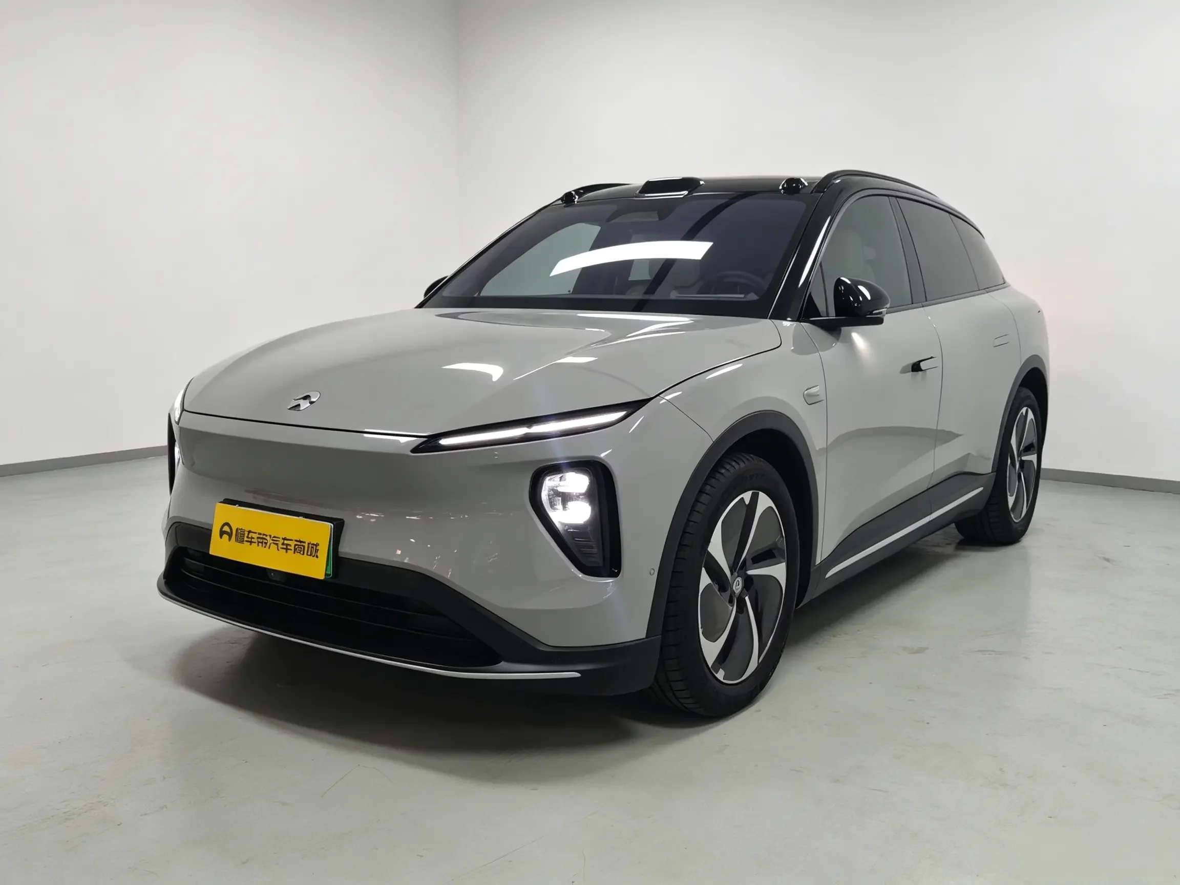 NIO ES6