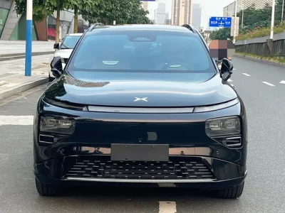 XPeng G9