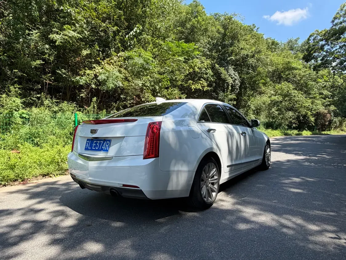 Cadillac ATS-L