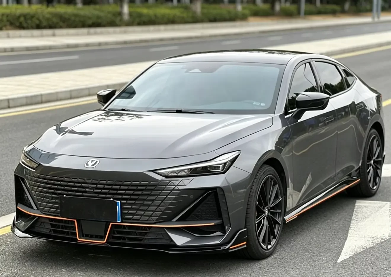 Changan UNI-V