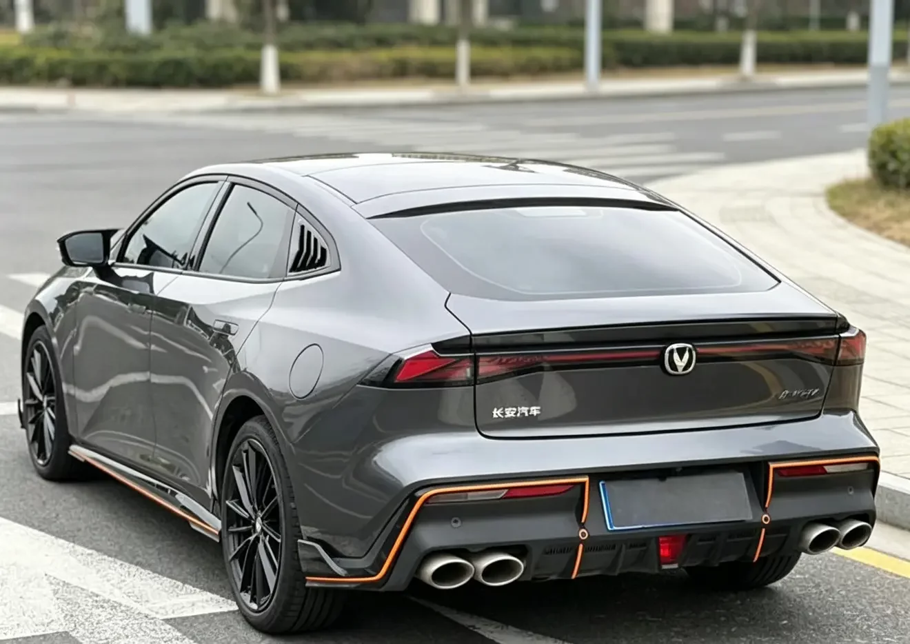 Changan UNI-V