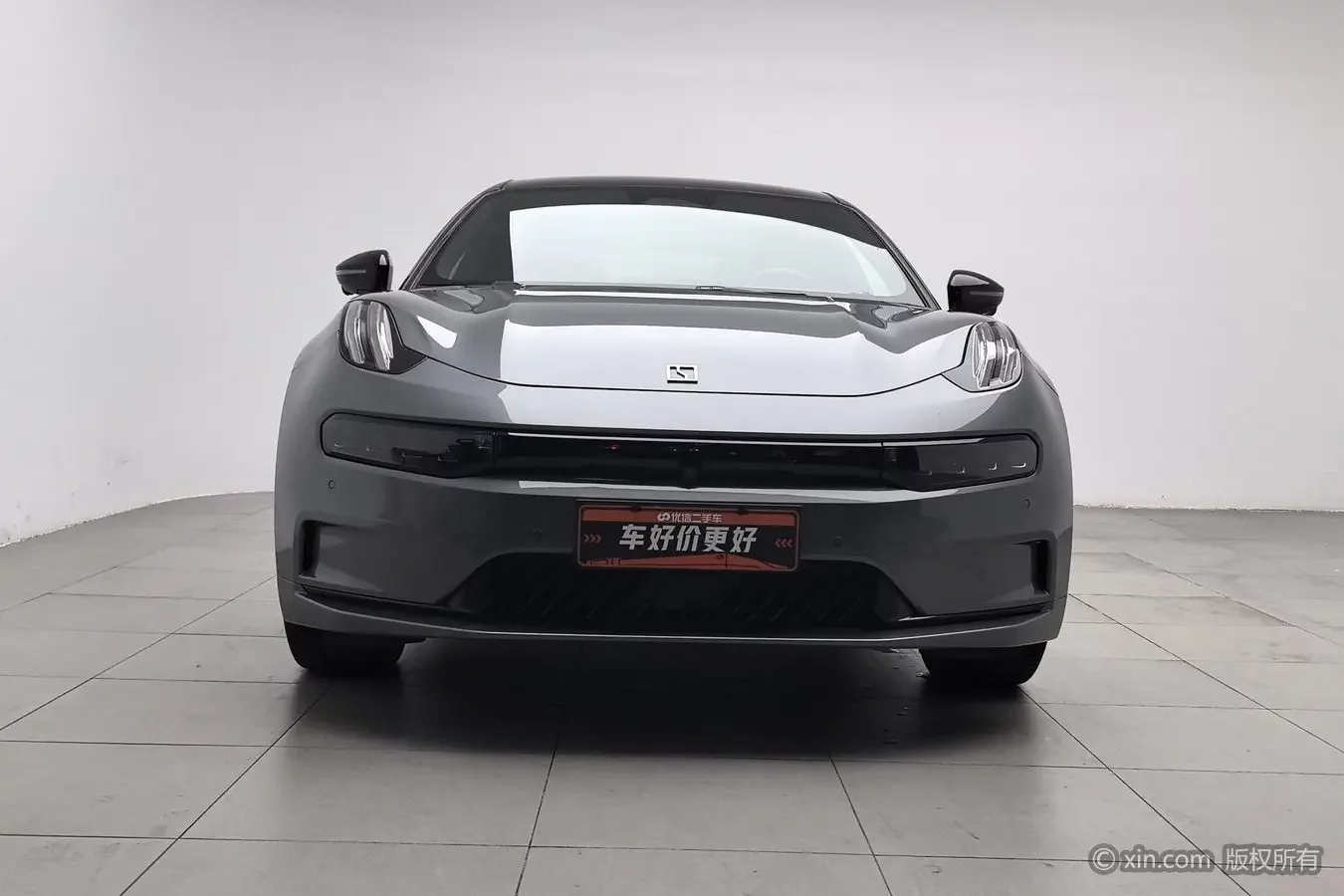 ZEEKR 001