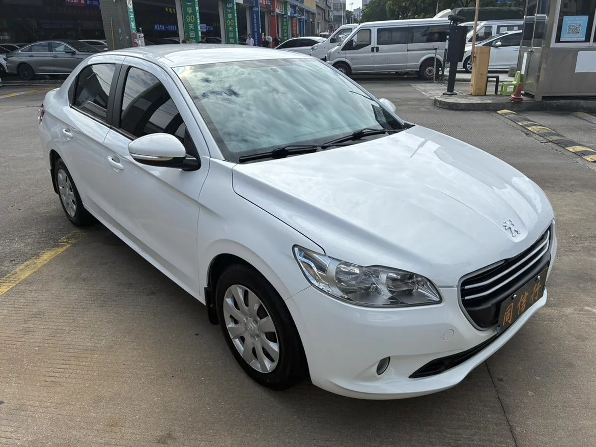 Peugeot 301