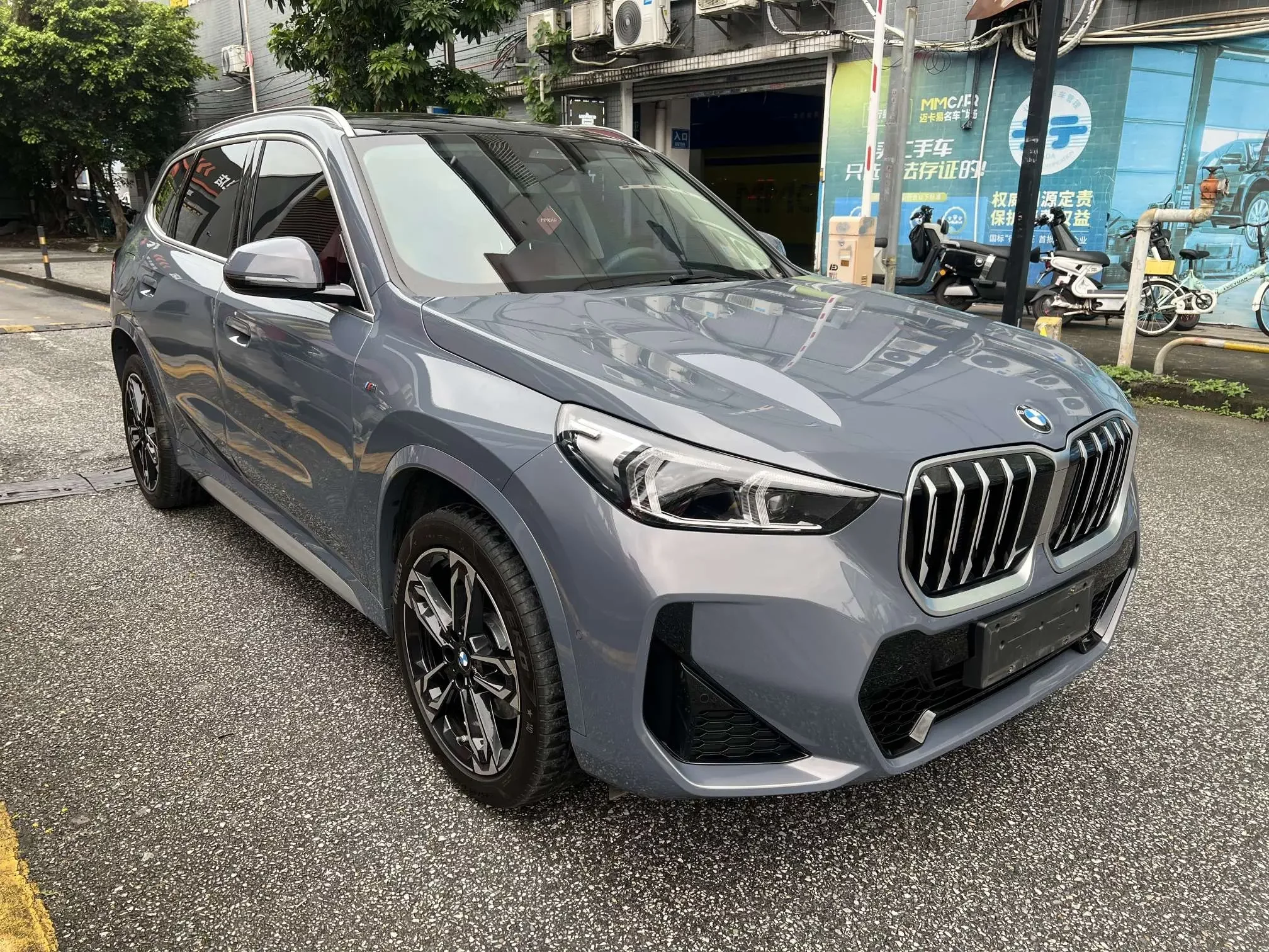 BMW X1