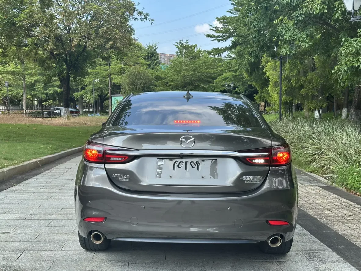 Mazda Atenza