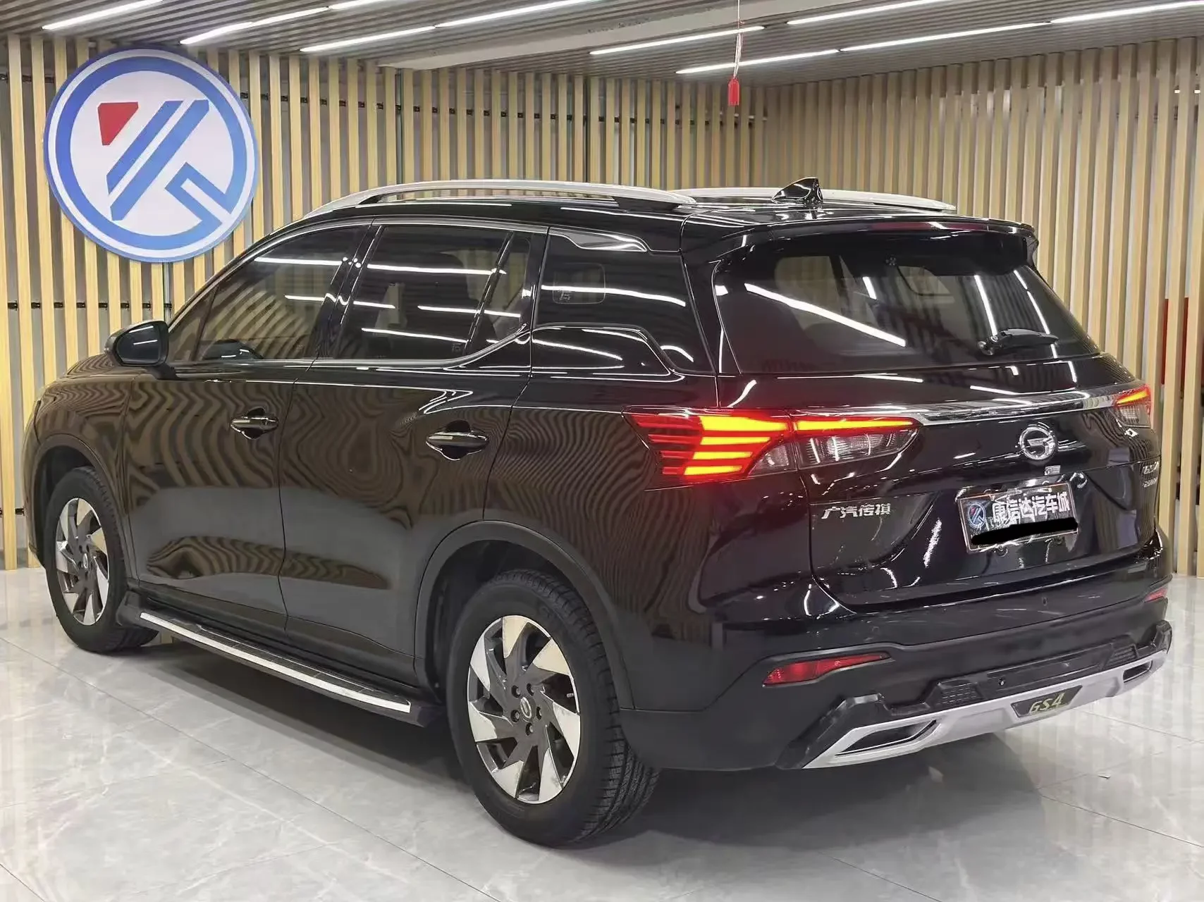 GAC Trumpchi GS4