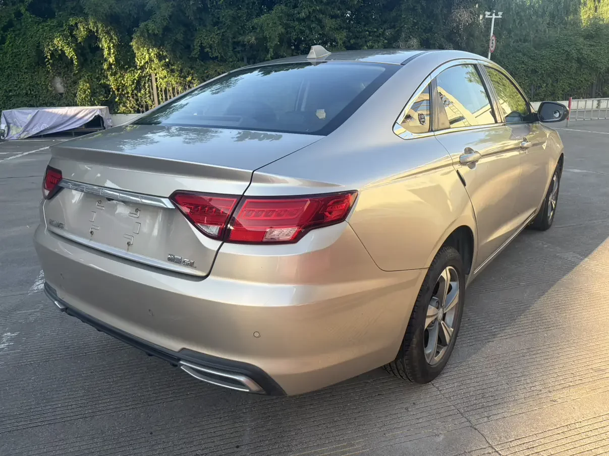 Geely Emgrand GL