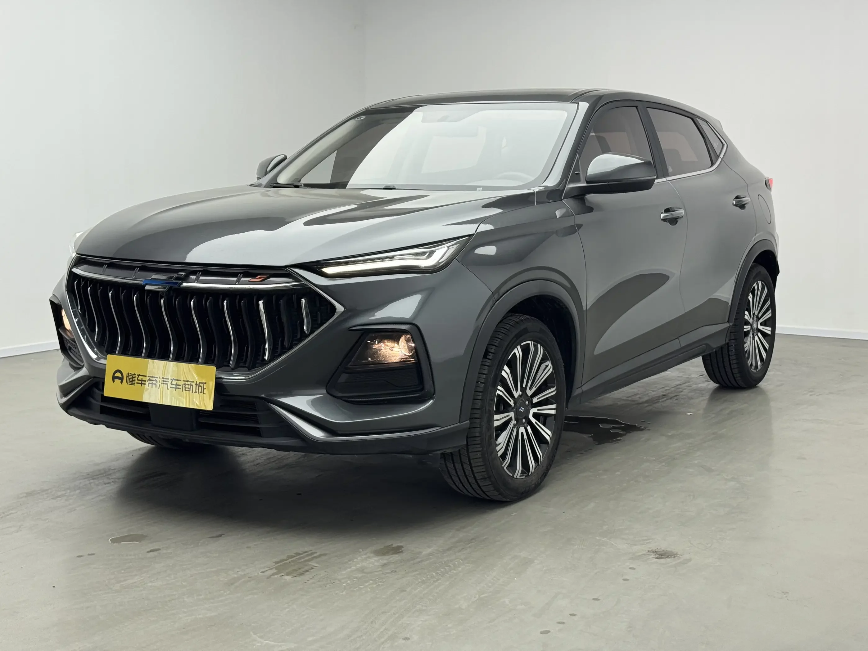 Oshan Changan Auchan X5