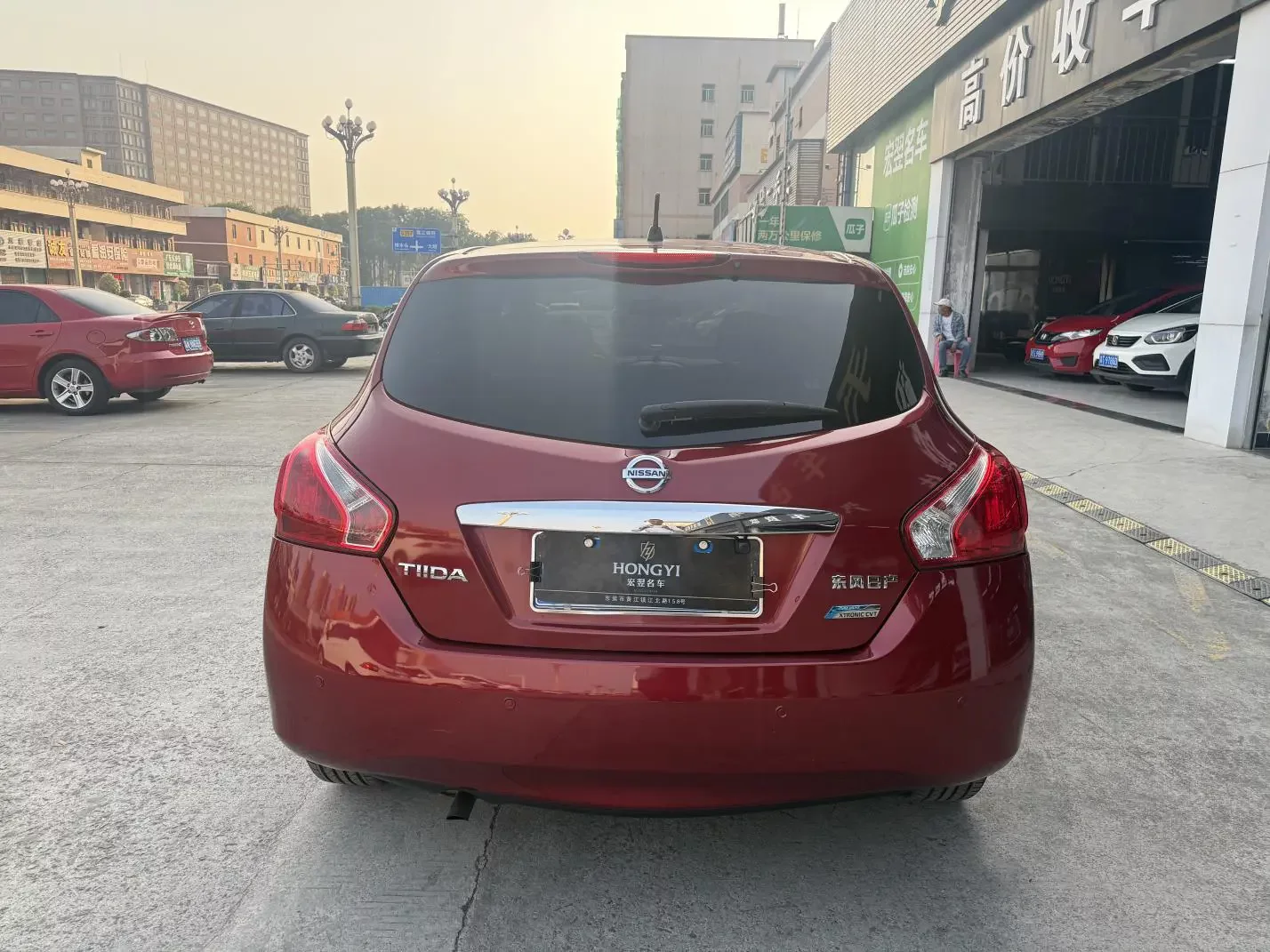 Nissan Tiida