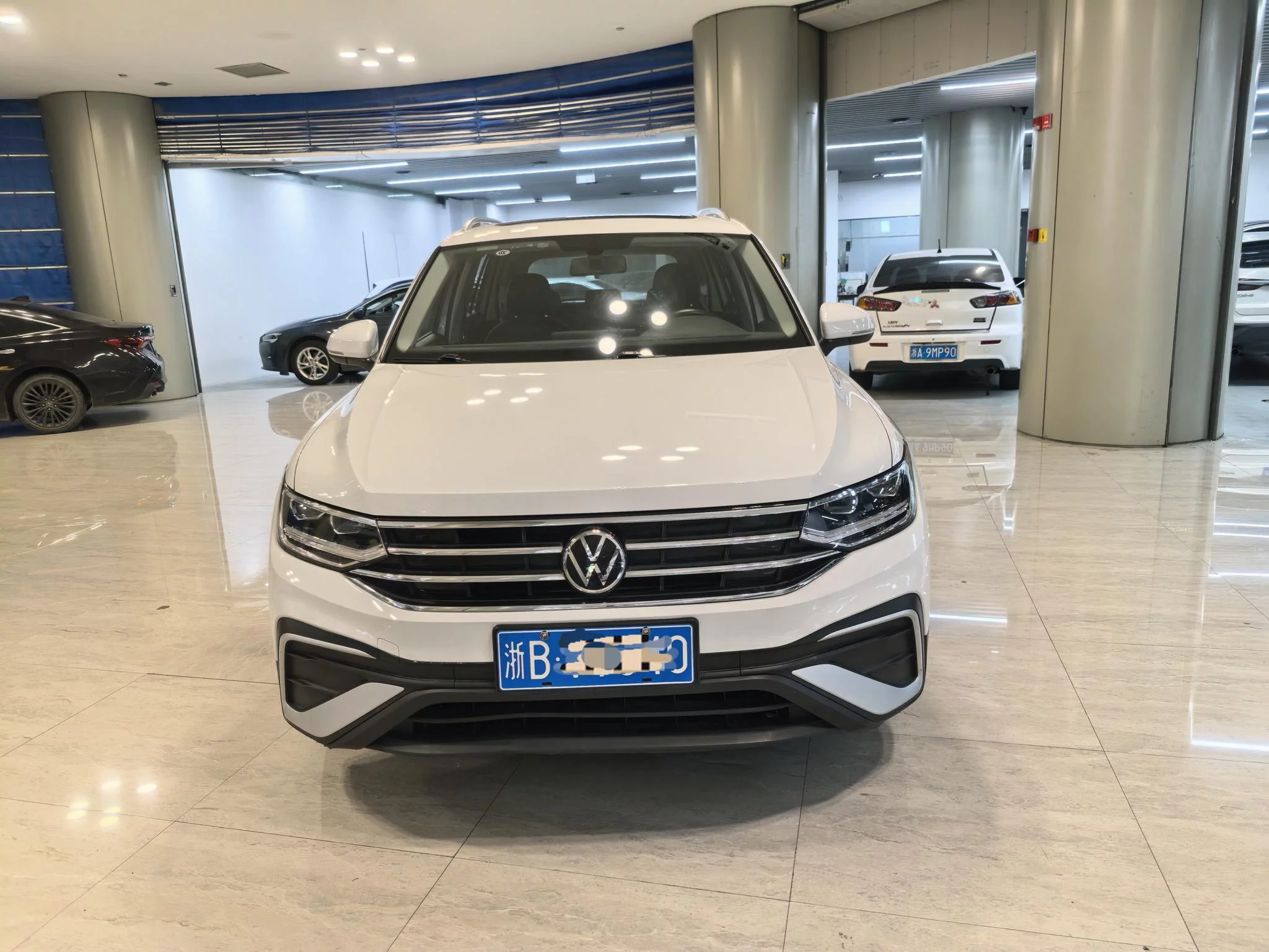Volkswagen Tiguan L