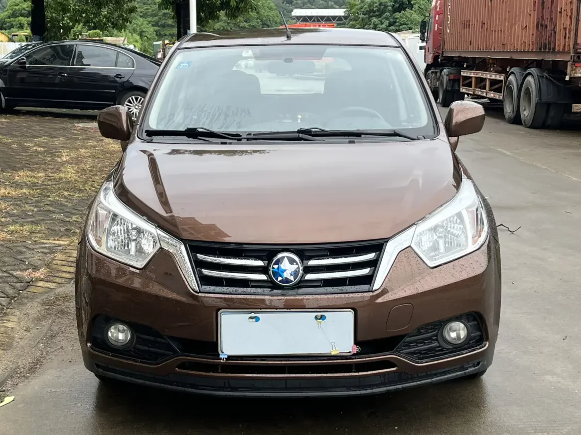 Venucia R50  из Китая