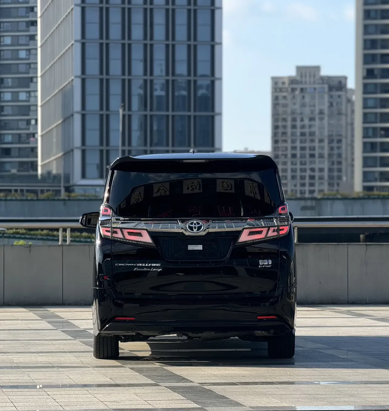 Toyota Crown Wellfire