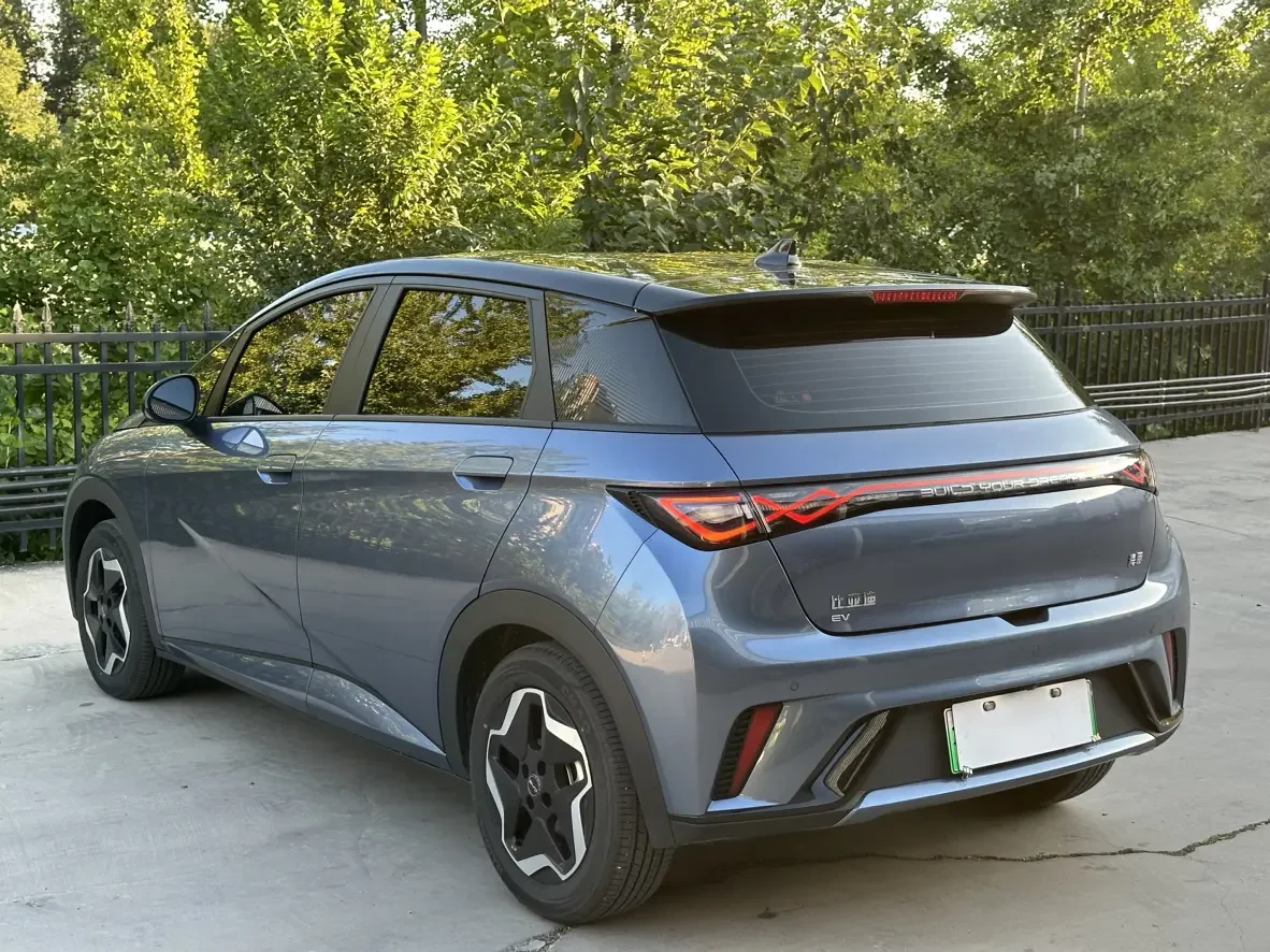 BYD Dolphin