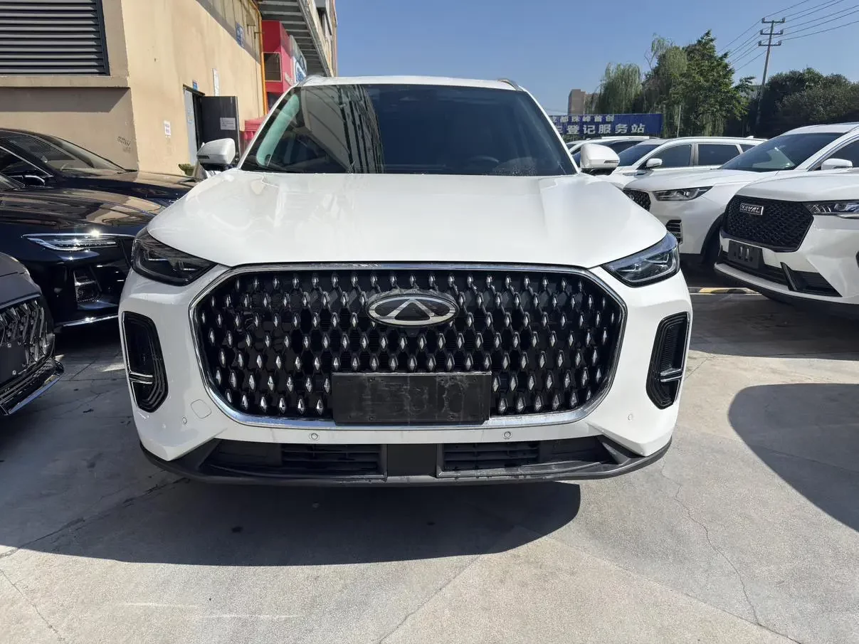 Chery Tiggo 8L
