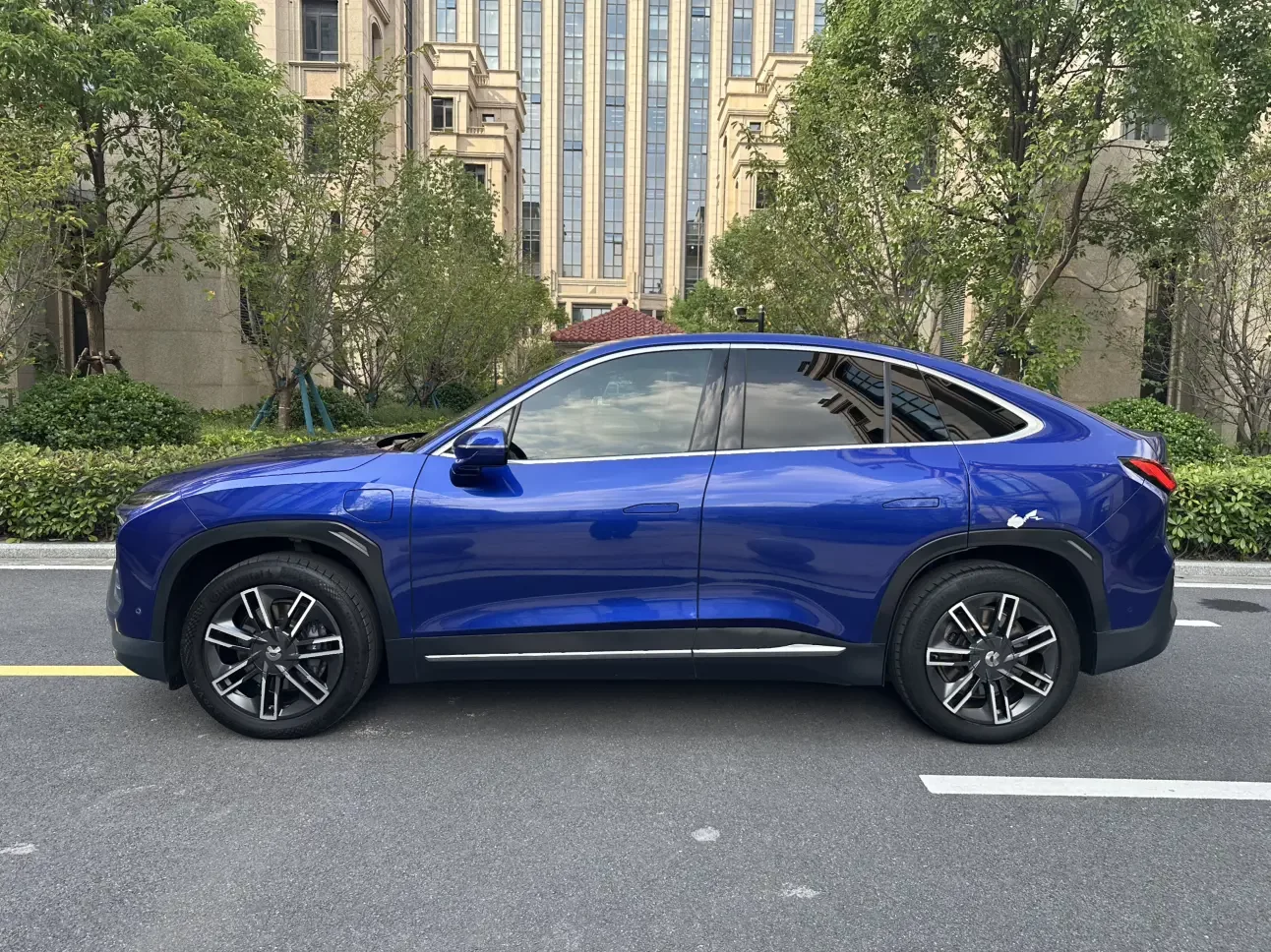 NIO EC6