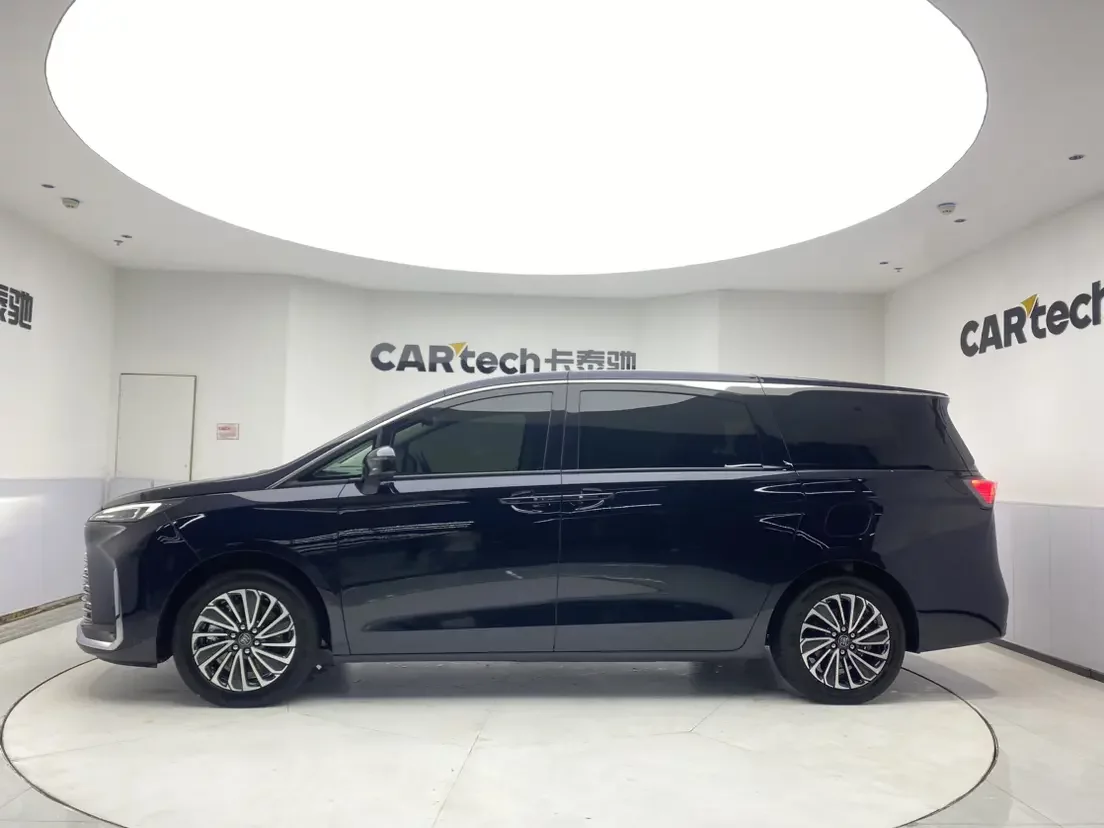 Buick GL8 PHEV