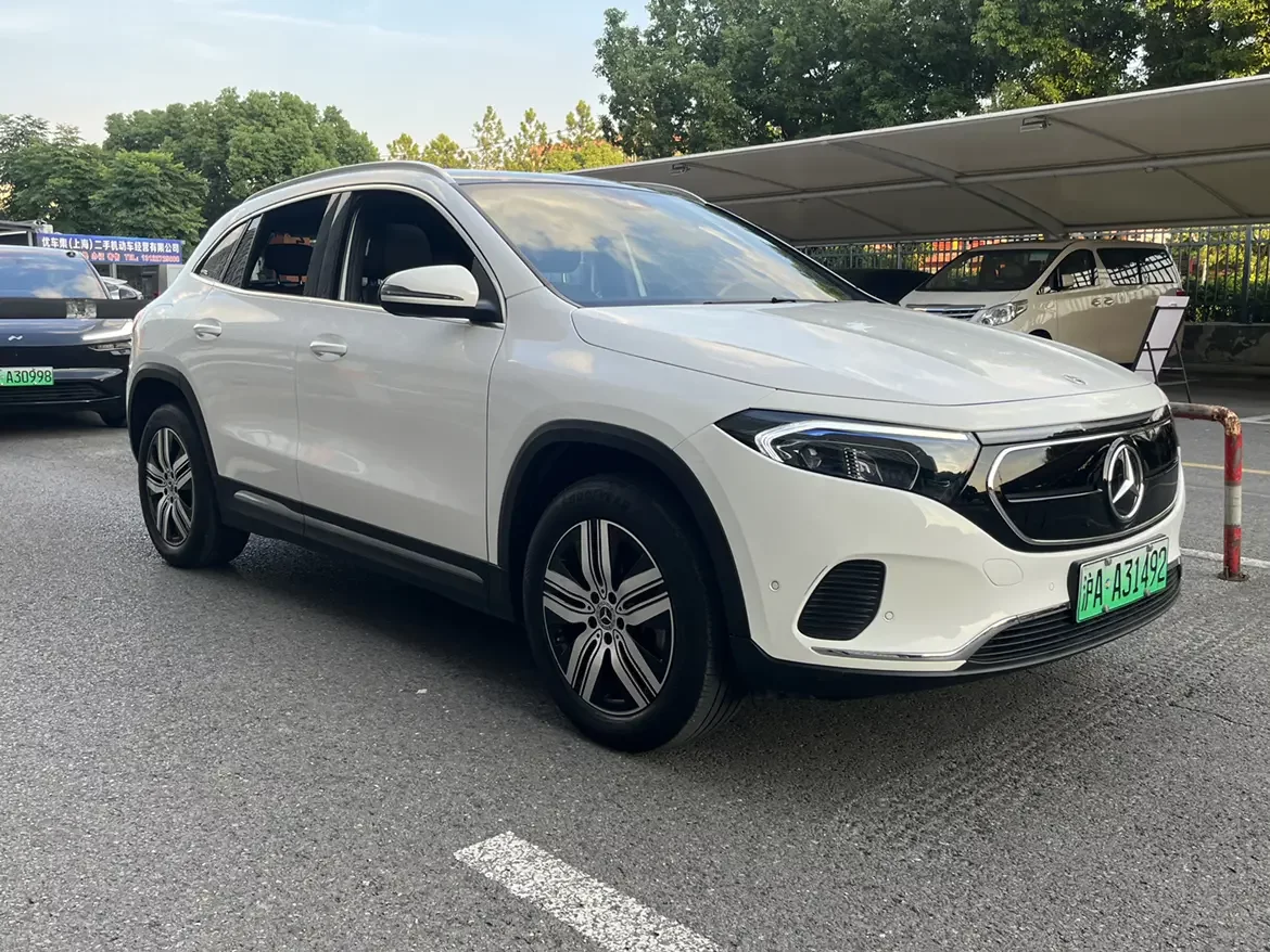 Mercedes-Benz EQA