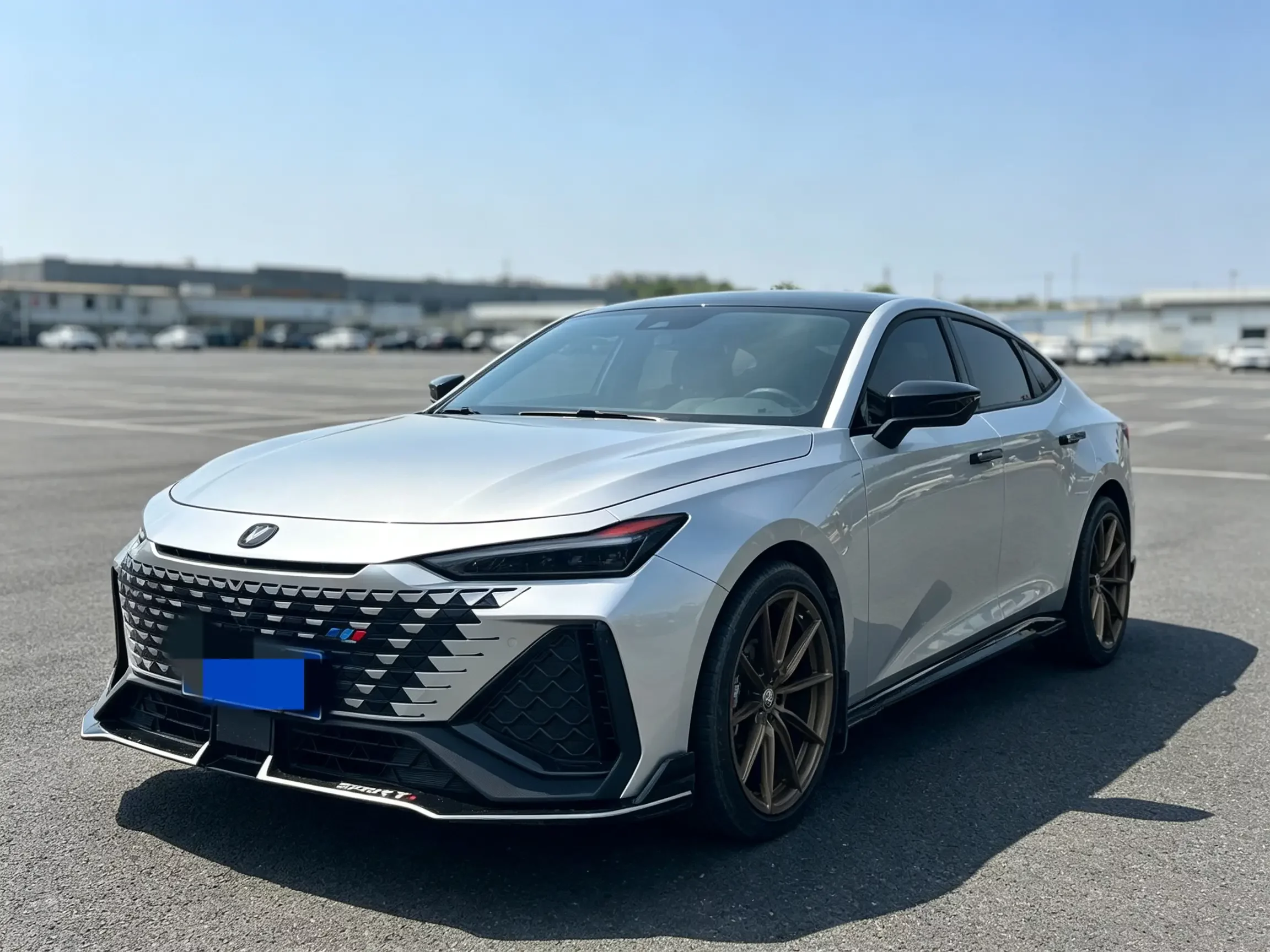 Changan UNI-V