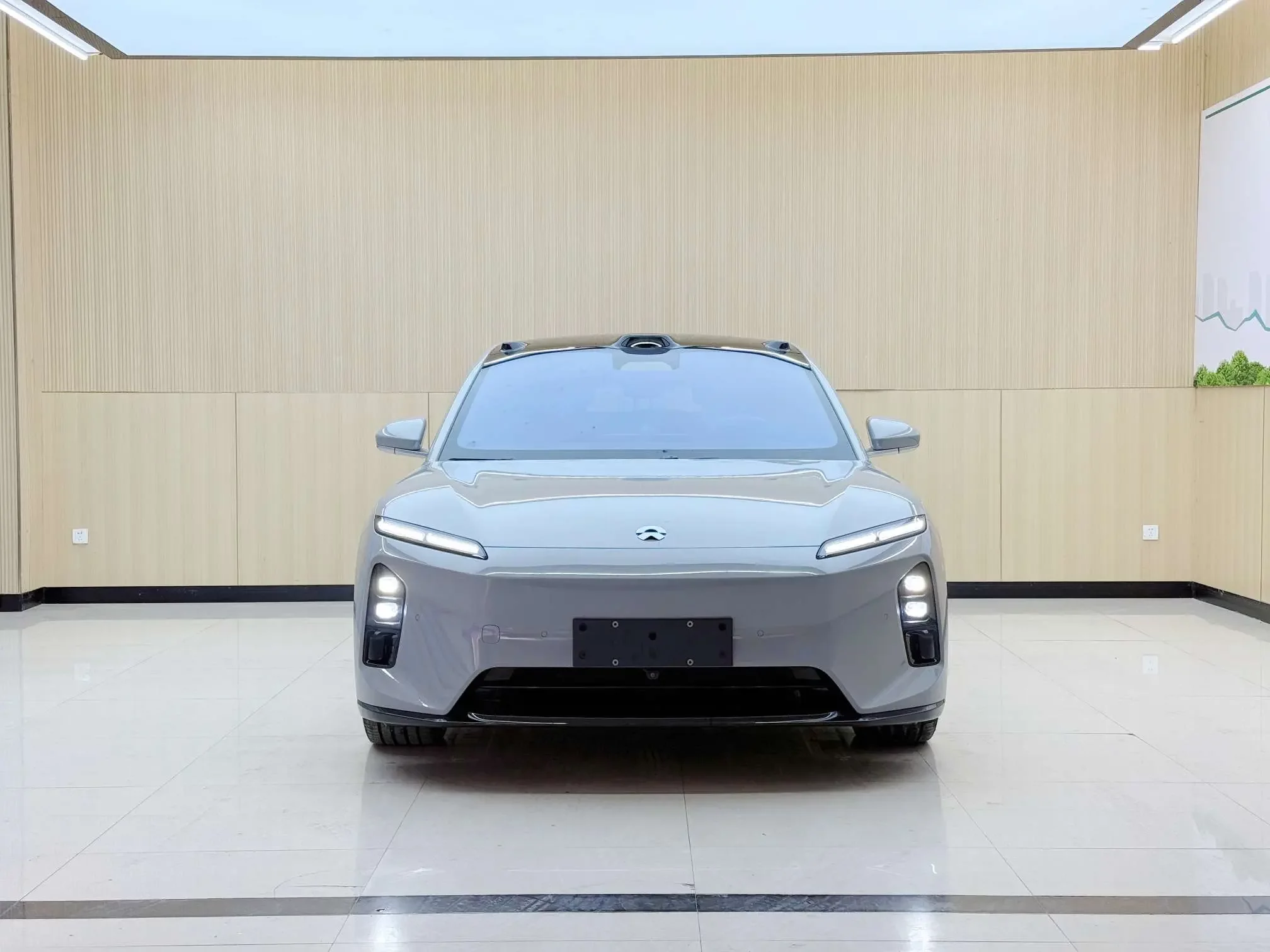 NIO ET5T