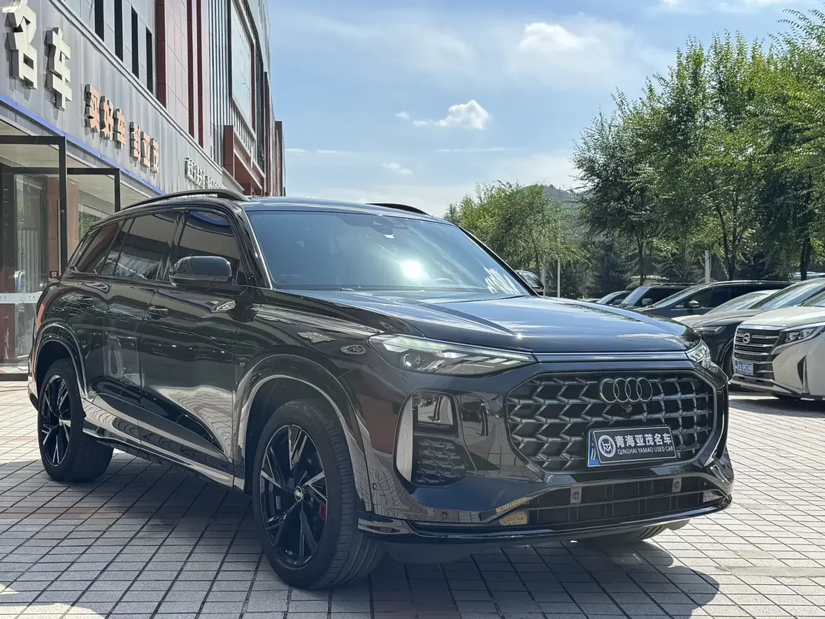 Audi Q6