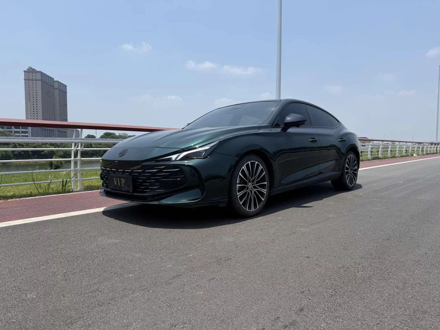 MG 7