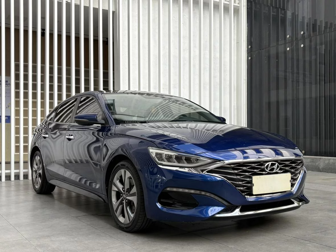 Hyundai Lafesta