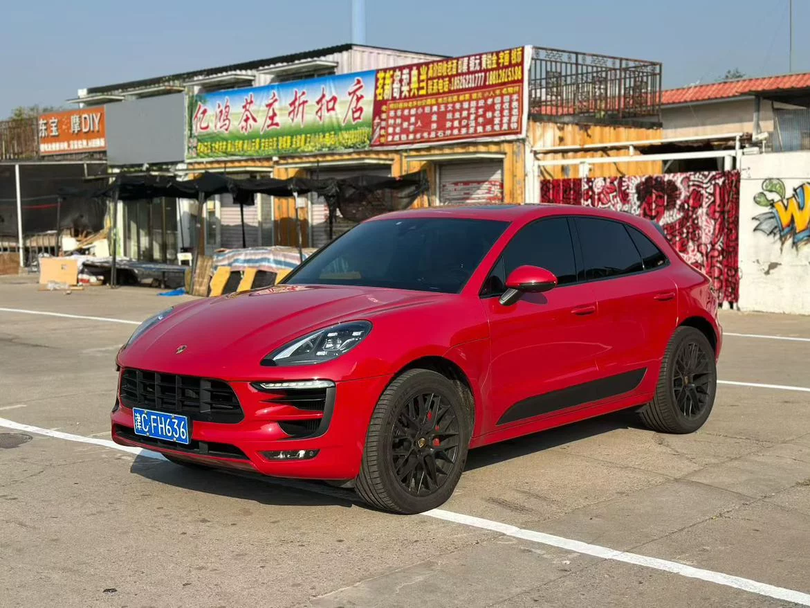 Porsche Macan