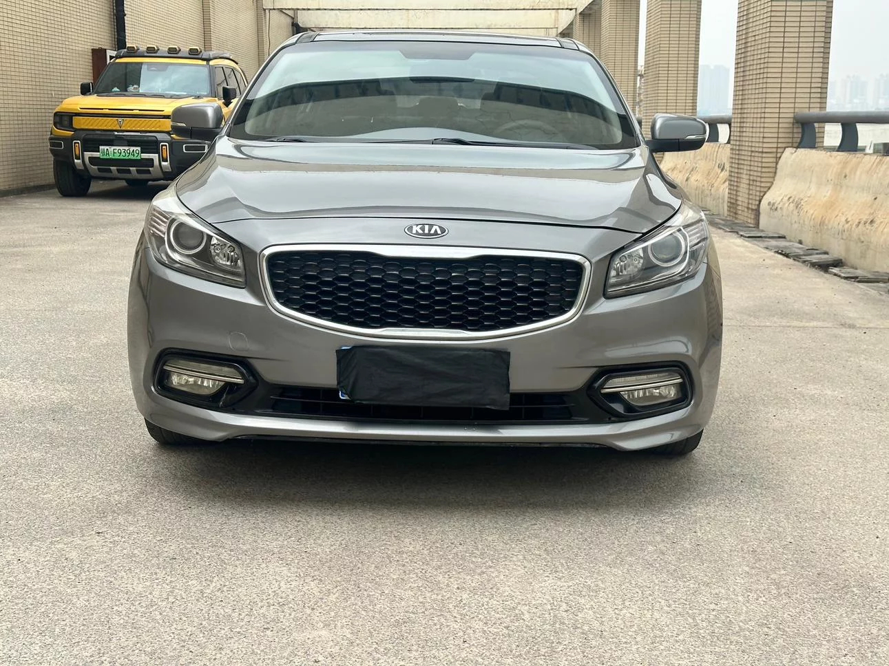 Kia K4