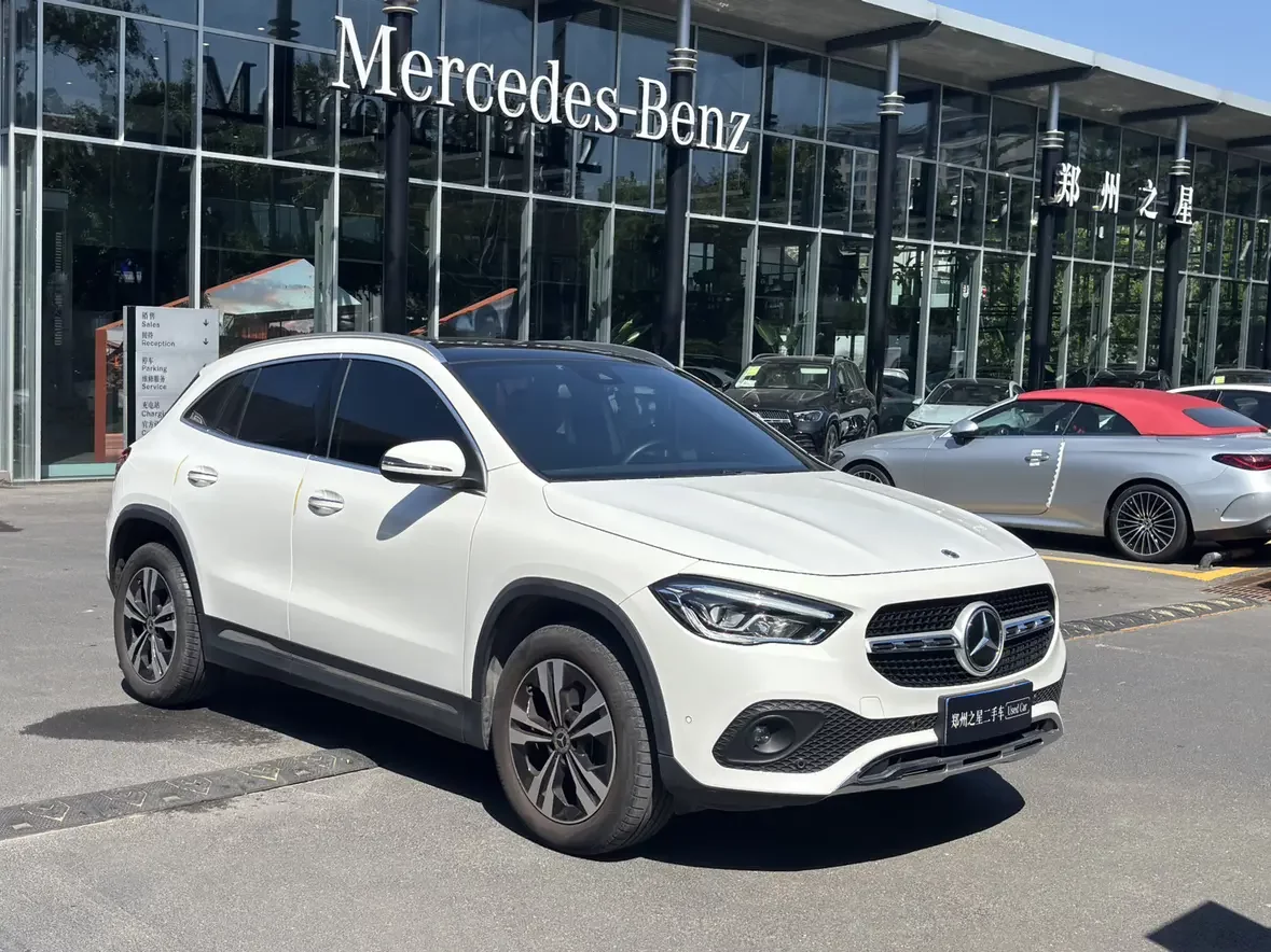 Mercedes-Benz GLA