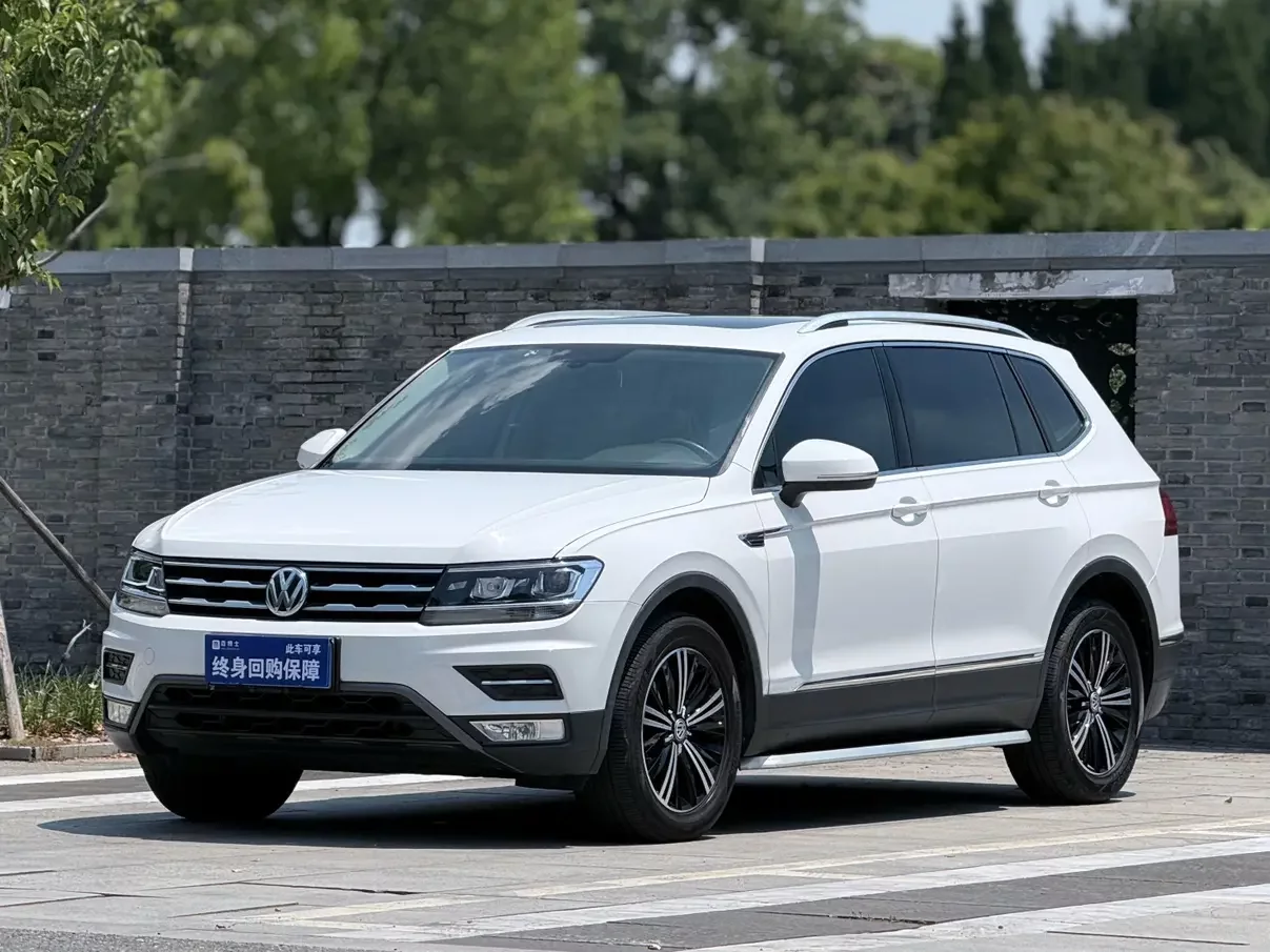 Volkswagen Tiguan L