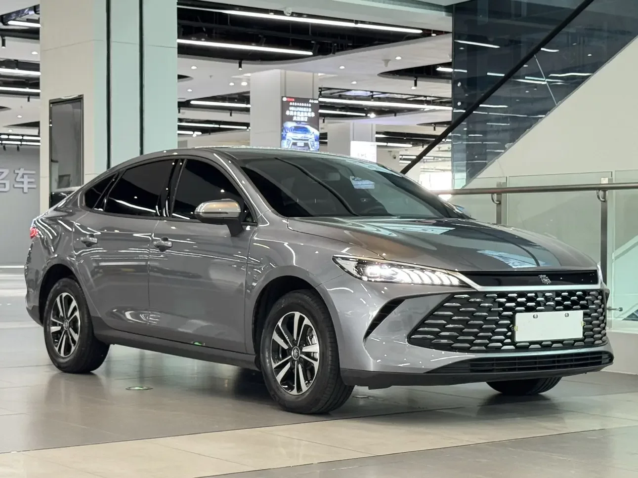 BYD Qin PLUS DM