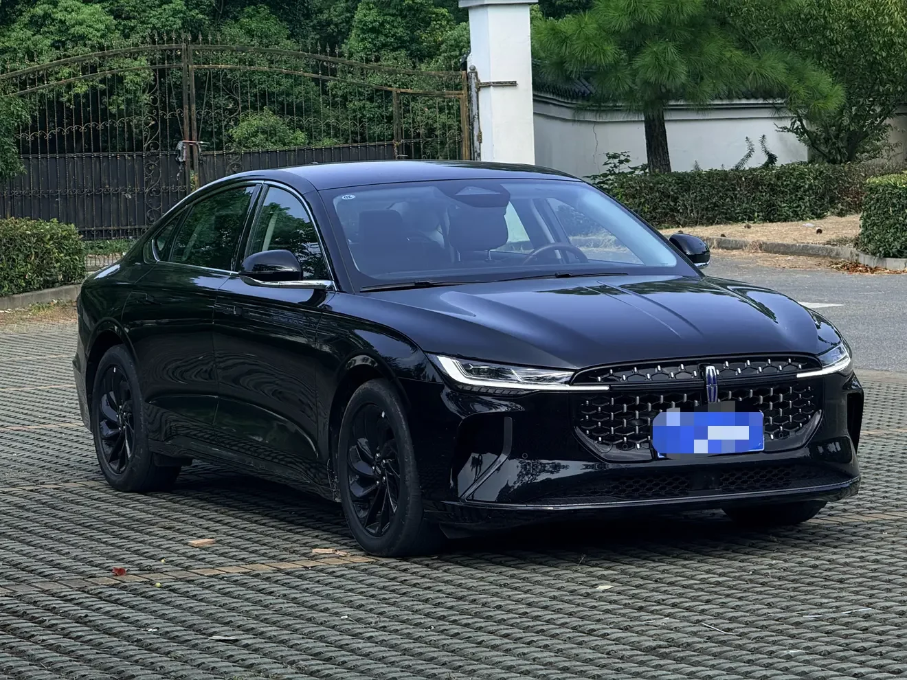Lincoln Z