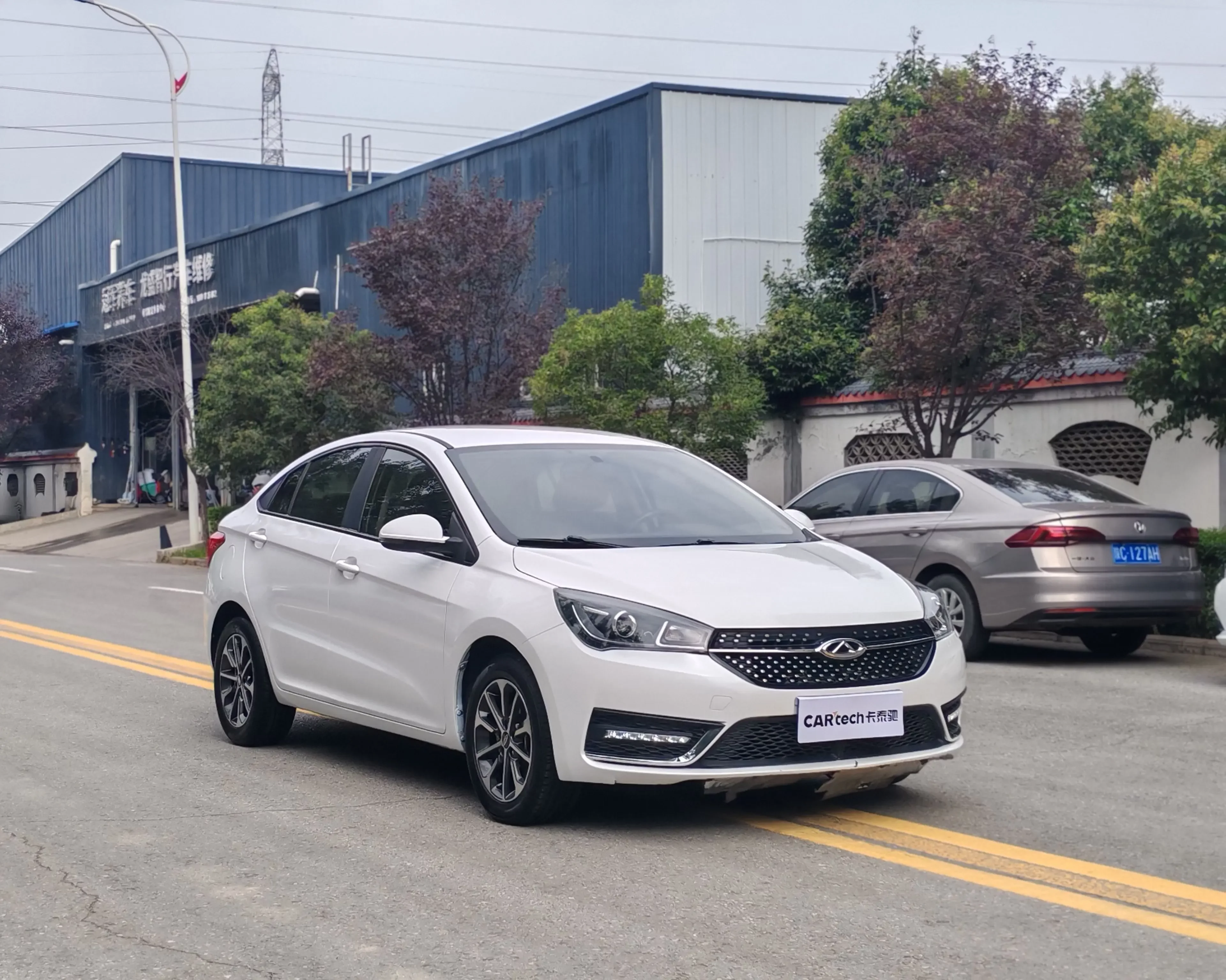 Chery Arrizo 5