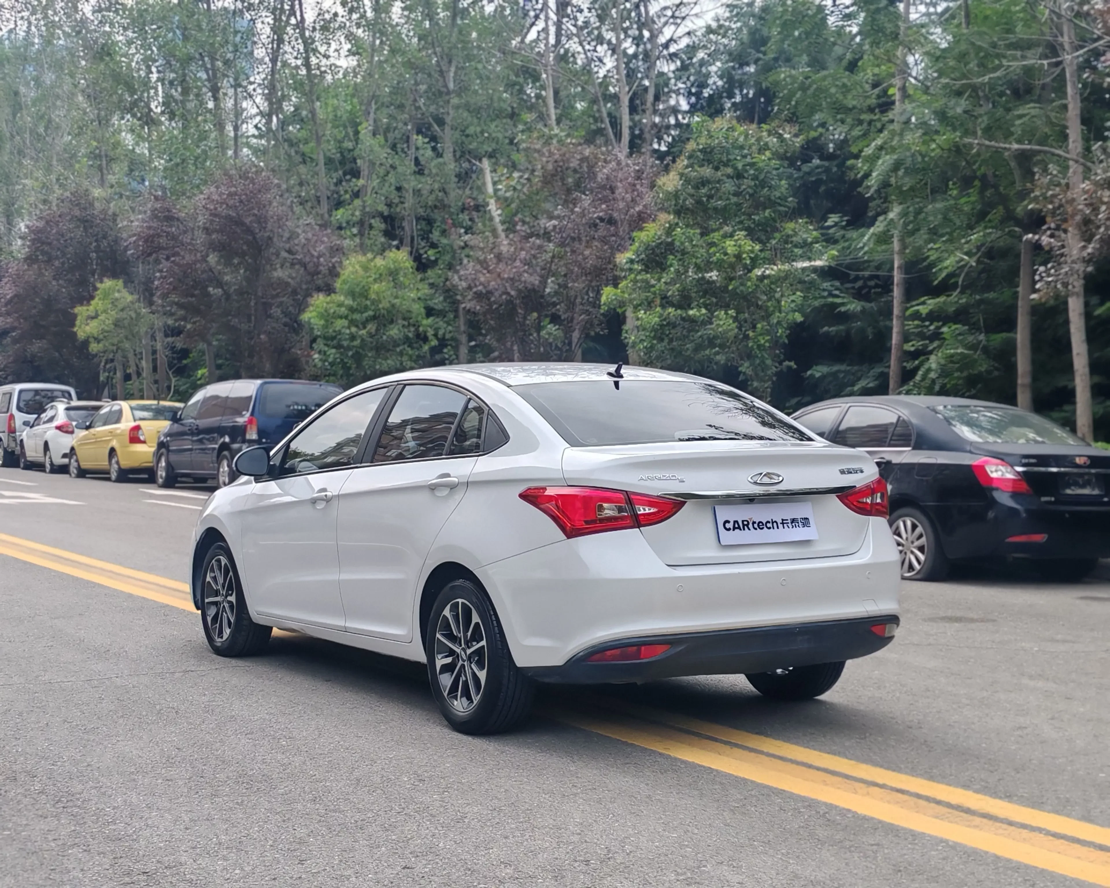 Chery Arrizo 5
