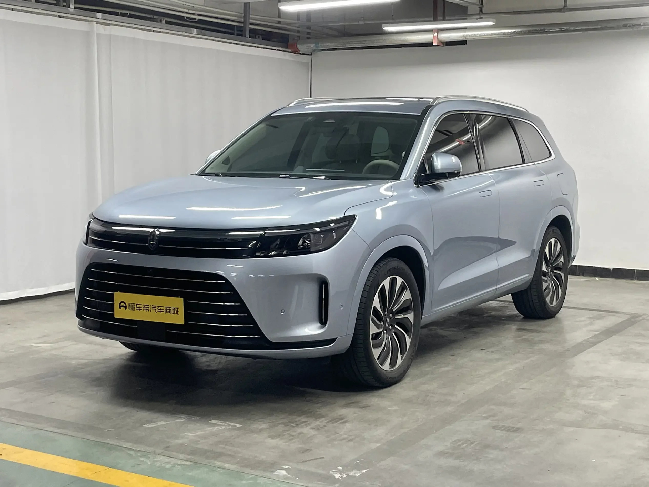 AITO M7
