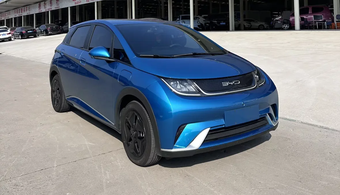 BYD Dolphin