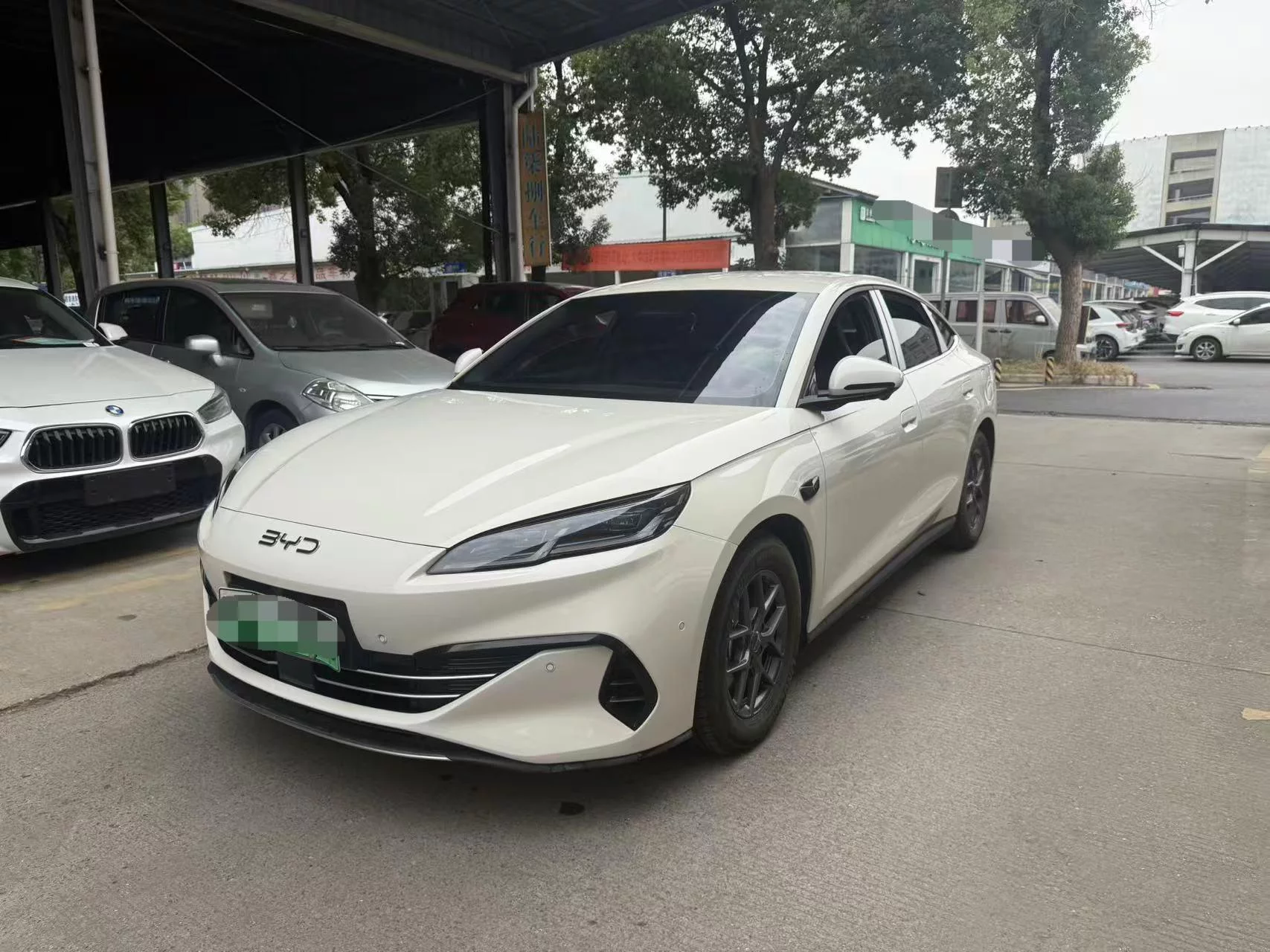 BYD Seal 06DM