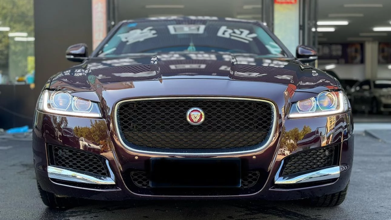 Jaguar XFL