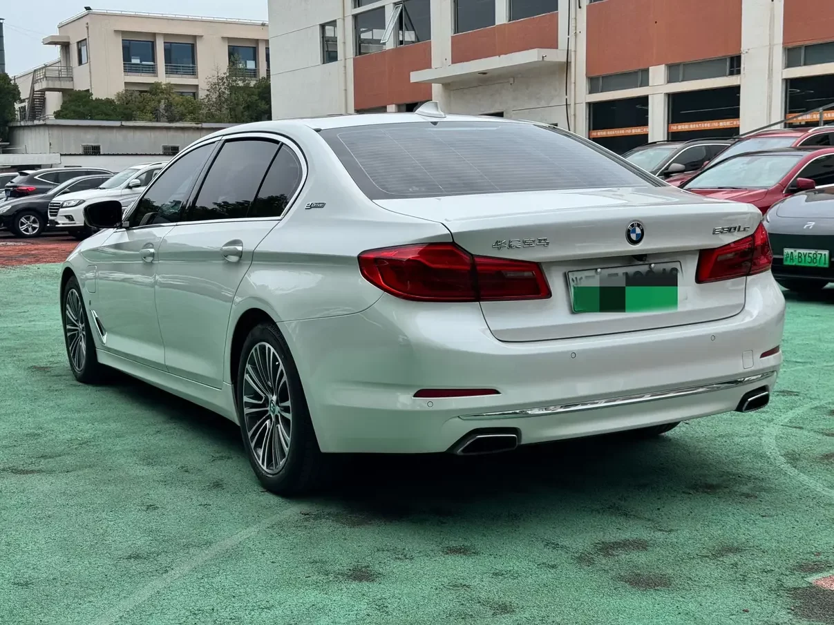 BMW 5 Series PHEV