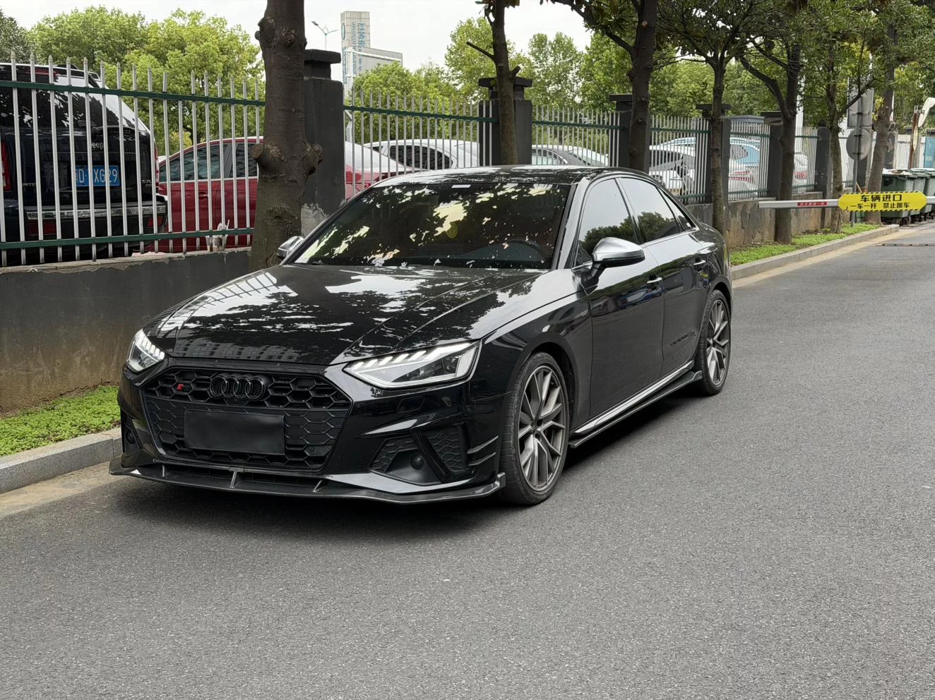 Audi S4