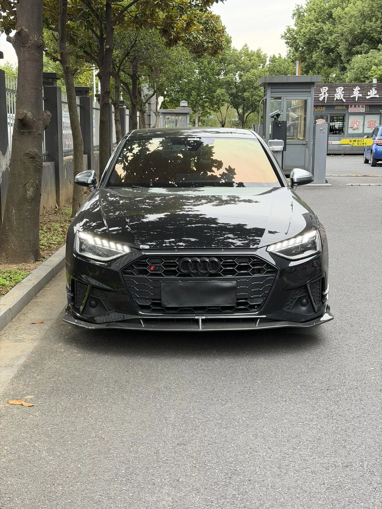 Audi S4
