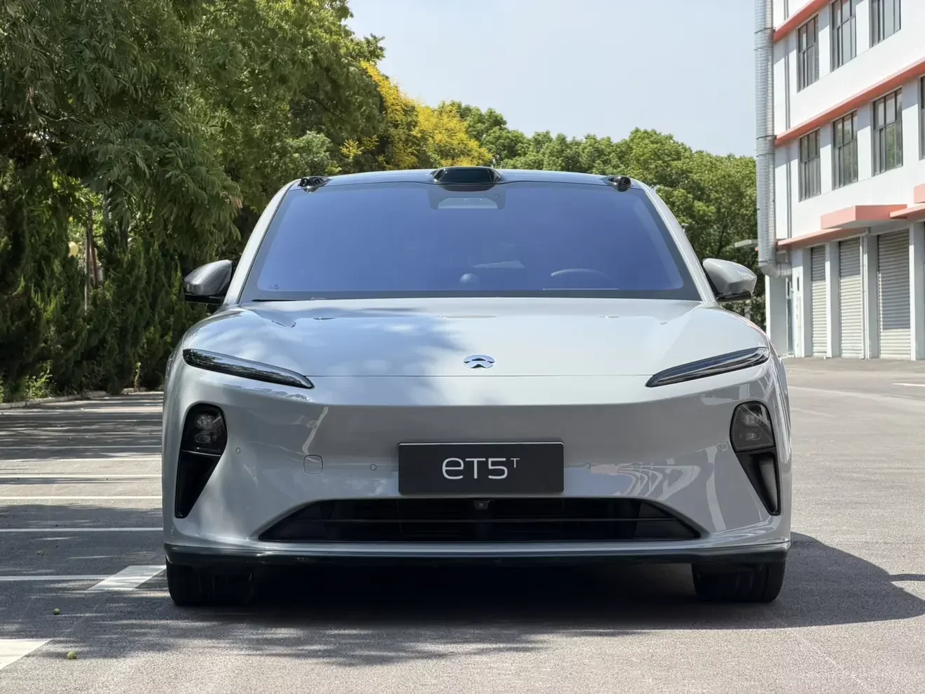 NIO ET5T